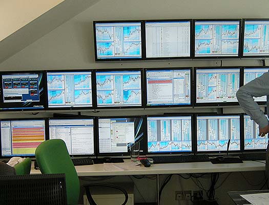 wallofimages dual screen computer 6